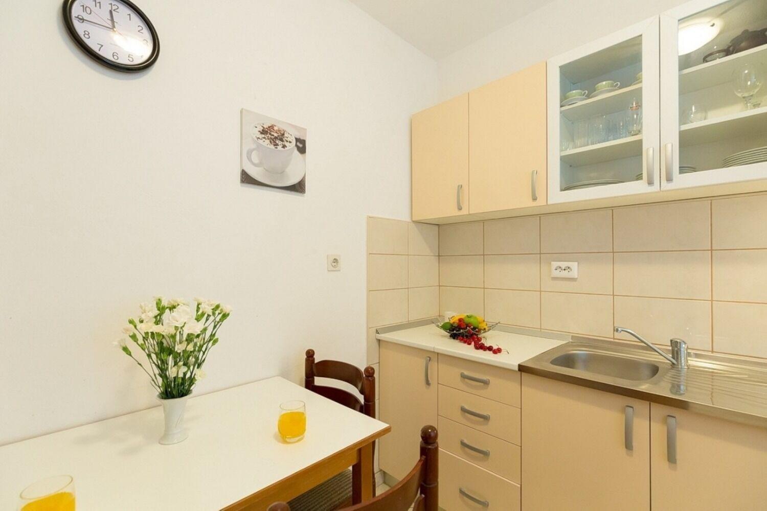 Apartments Mari Zrnovo Exterior photo